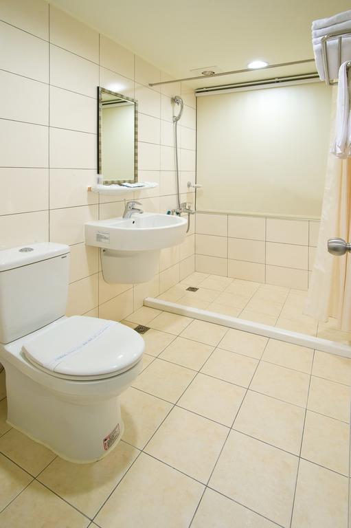 Hotel Skoal Kaohsziung Kültér fotó