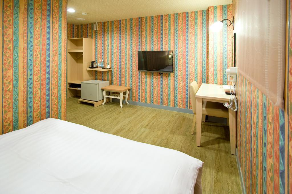 Hotel Skoal Kaohsziung Kültér fotó