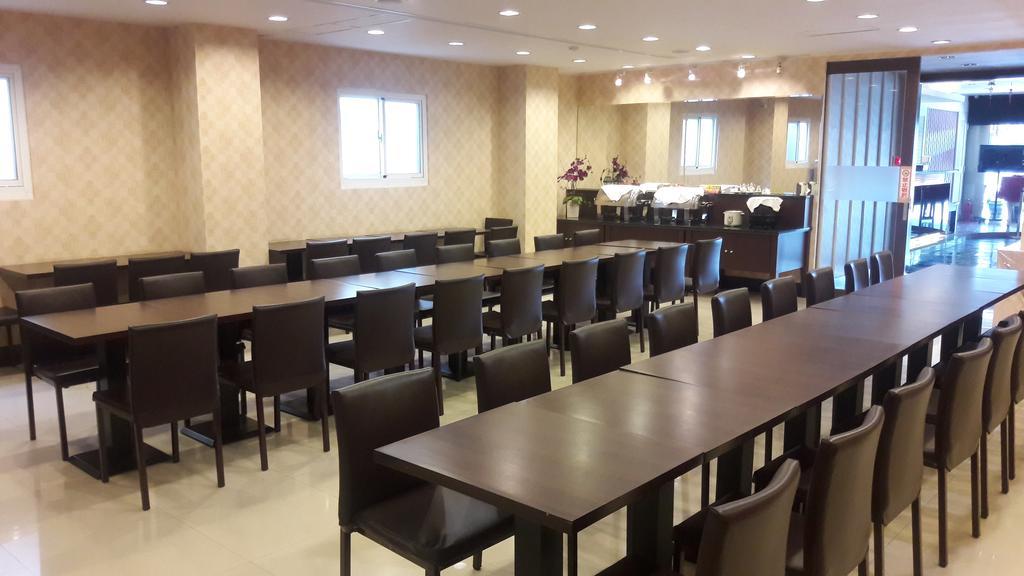 Hotel Skoal Kaohsziung Kültér fotó