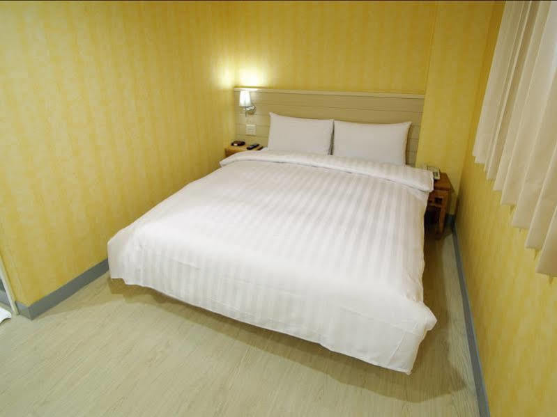 Hotel Skoal Kaohsziung Kültér fotó